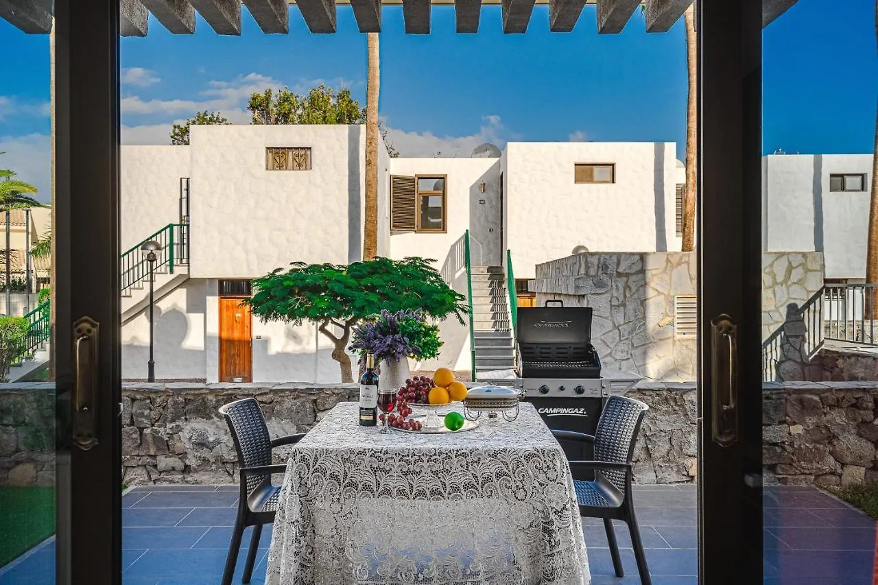 פלאייה דה לאס אמריקס Bungalow -2 Minute From The Beach. דירה