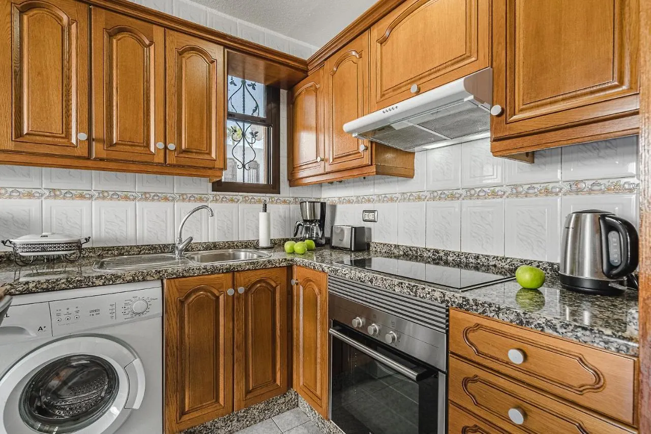 פלאייה דה לאס אמריקס Bungalow -2 Minute From The Beach. 0*, פלאייה דה לאס אמריקס